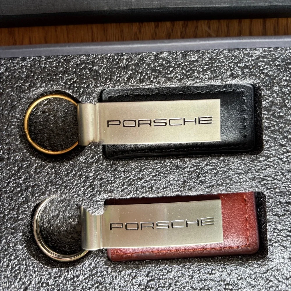 Porsche keychain ballpoint pen gift set